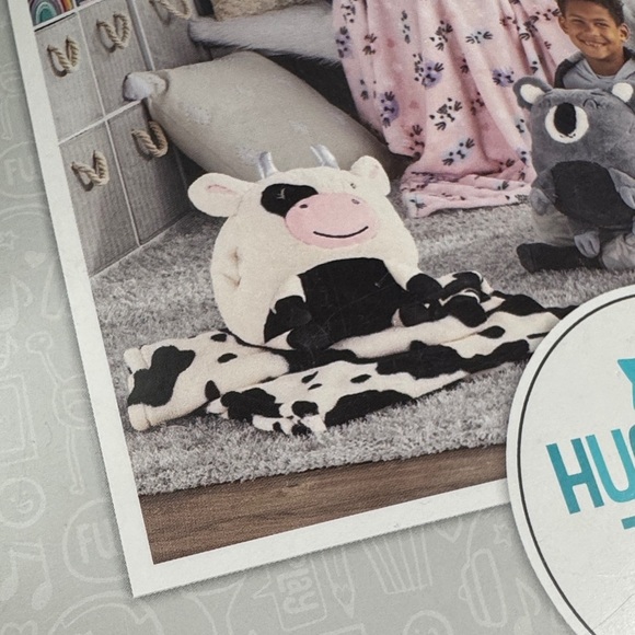 Member's Mark Kids Hugger & Throw Set NWT - Picture 10 of 10